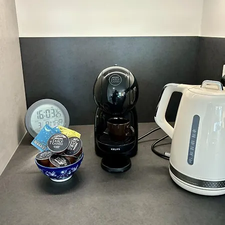 New 10 Minutes From Downtown! *