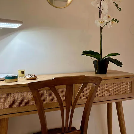 New 10 Minutes From Downtown! Apartman