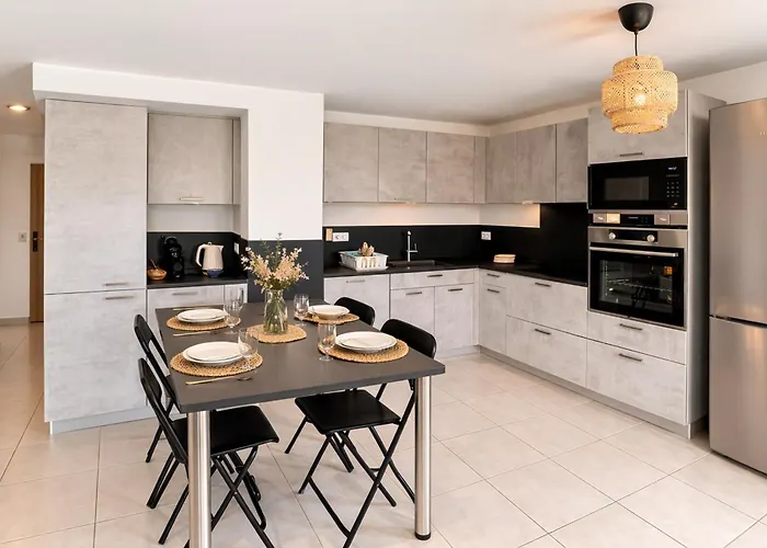 The Ill In Softness Calm & Elegant Lejlighed